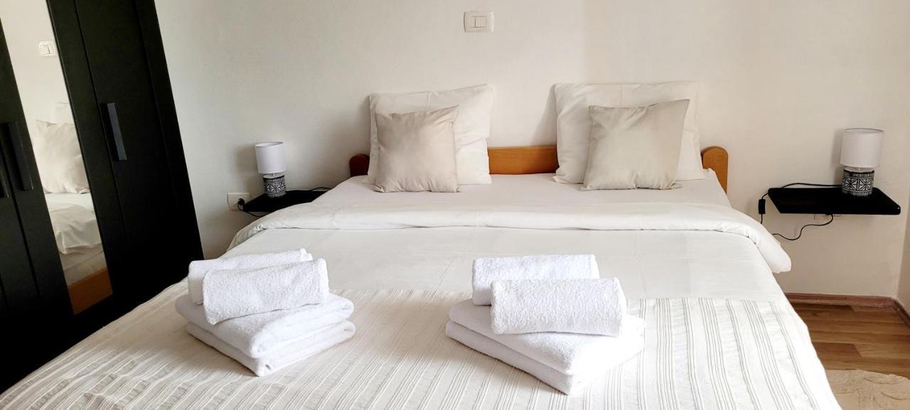 Apartman Rocky Petrovija Kültér fotó